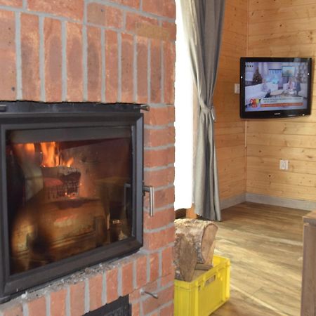 Wooden Holiday Home In Skrzynia With Terrace Osiek  Exteriör bild