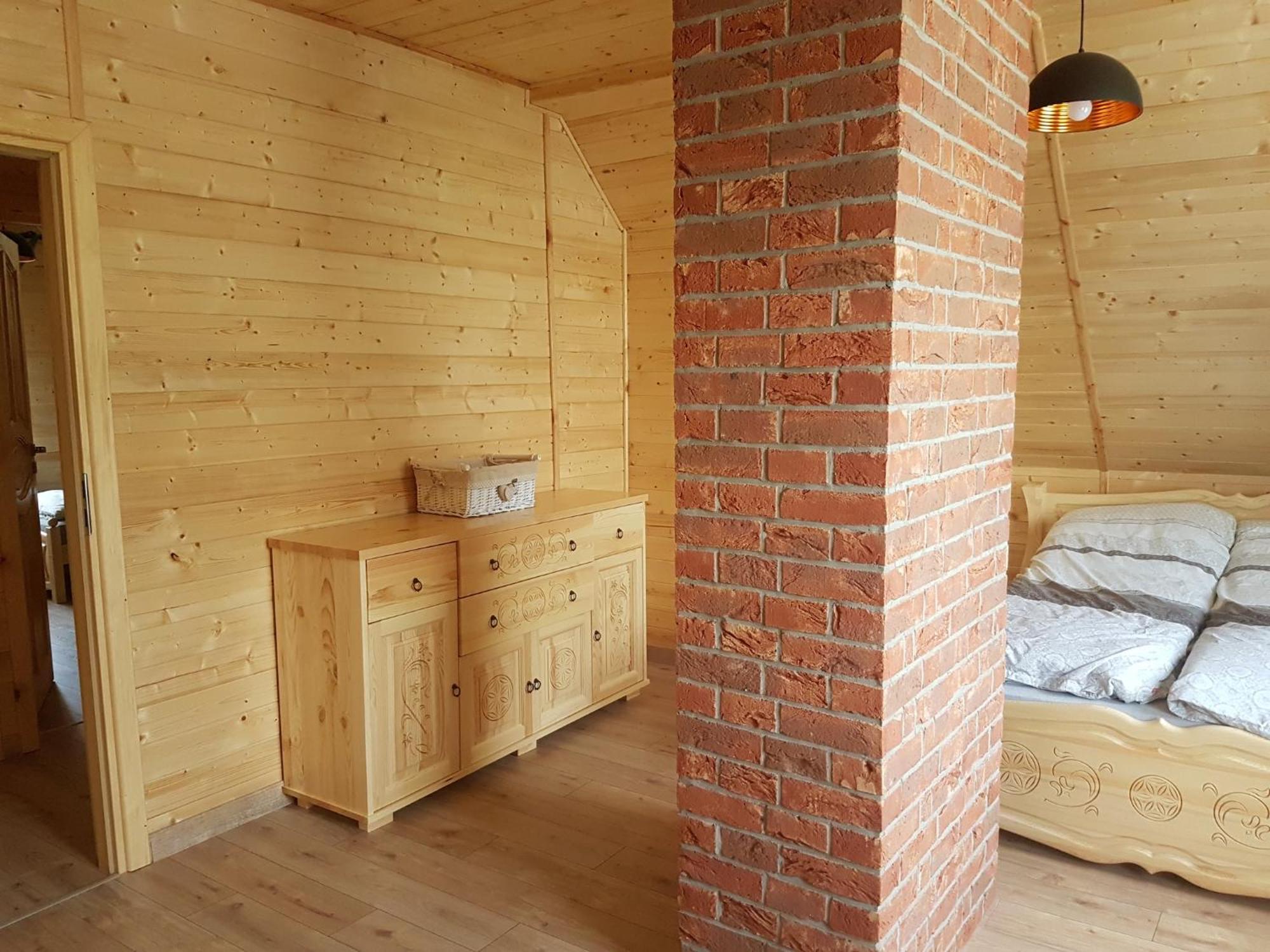 Wooden Holiday Home In Skrzynia With Terrace Osiek  Exteriör bild